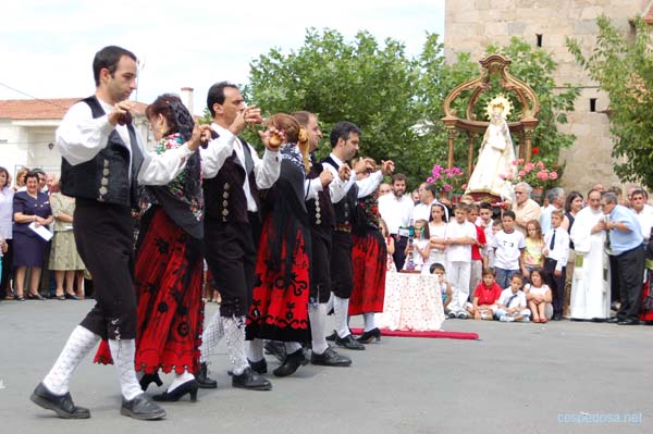 cespedosa_fiestas07_danzas_08