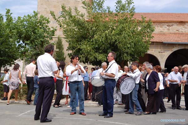 cespedosa_fiestas07_danzas_01