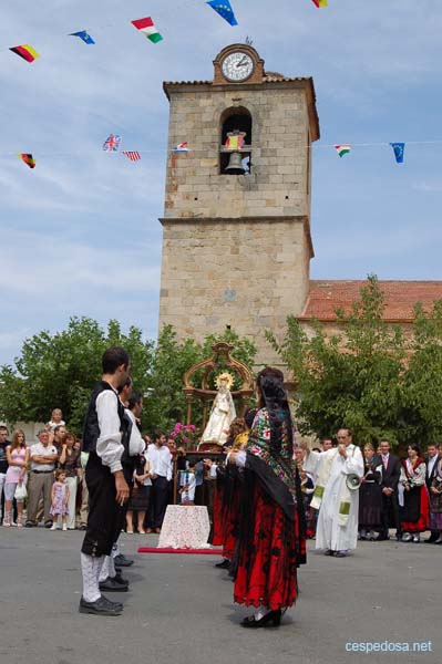 cespedosa_fiestas07_danzas_06